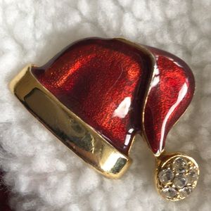 Vintage enamel Santa Claus hat pin/brooch